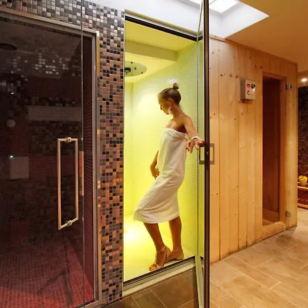 Park Cellini Лидо-ди-Езоло