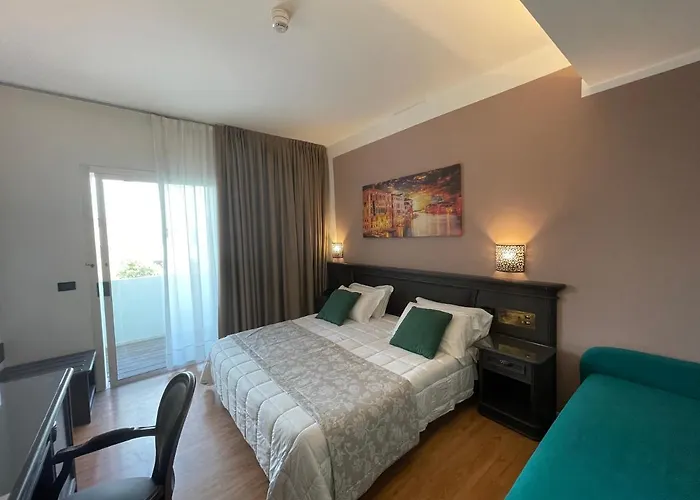 호텔 Park Cellini 4*