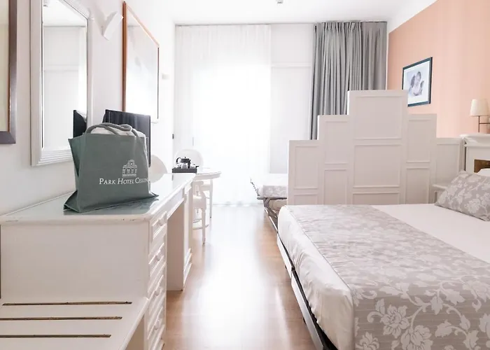 切利尼公园酒店 利多迪迪耶索洛