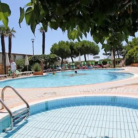 Park Cellini 4* Лидо-ди-Езоло