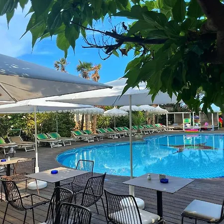 Park Cellini 4* Лидо-ди-Езоло