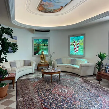 Park Cellini Отель 4*