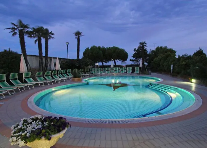 Park Cellini Otel 4*